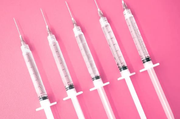 Do Peptide Injections Really Work—and Are They Safe?